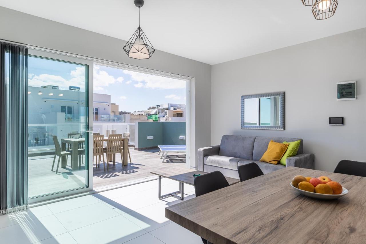 Unique Penthouse With Private Heated Jacuzzi, Close To Restaurants And Night Life Is-Swieqi المظهر الخارجي الصورة
