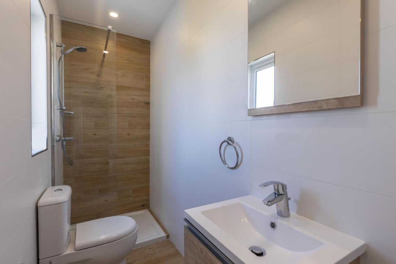 Unique Penthouse With Private Heated Jacuzzi, Close To Restaurants And Night Life Is-Swieqi المظهر الخارجي الصورة